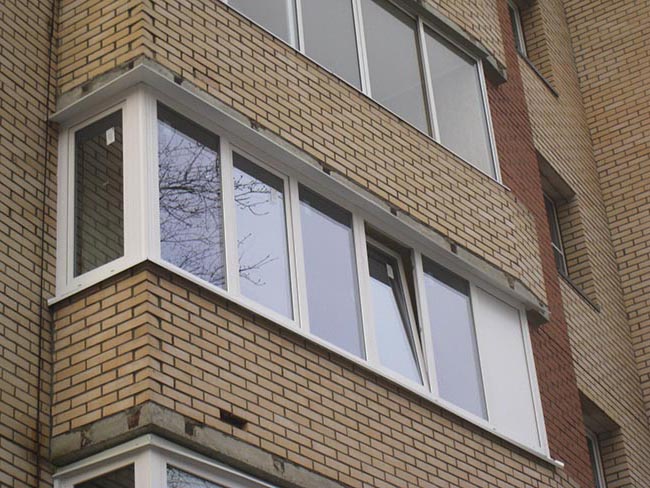 Застеклить лоджию пластиковыми окнами по цене от производителя по Смоленск Смоленск