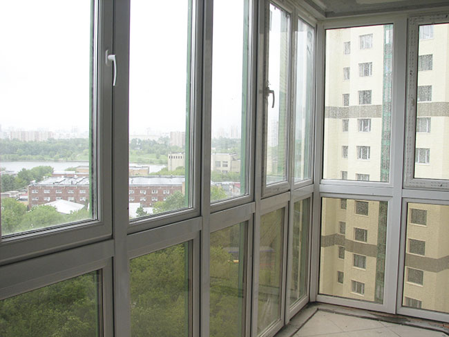 Остекление балкона в пол Смоленск
